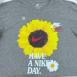 Nike Men's Have A Nike Day From Beaverton Graphic Print Tee Size XXL Smiley Face